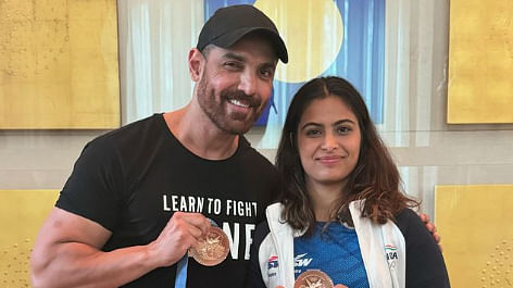 <div class="paragraphs"><p>John Abraham with Manu Bhaker(R).</p></div>